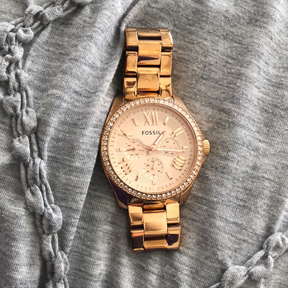 Fossil Watch - Picture 2 of 5